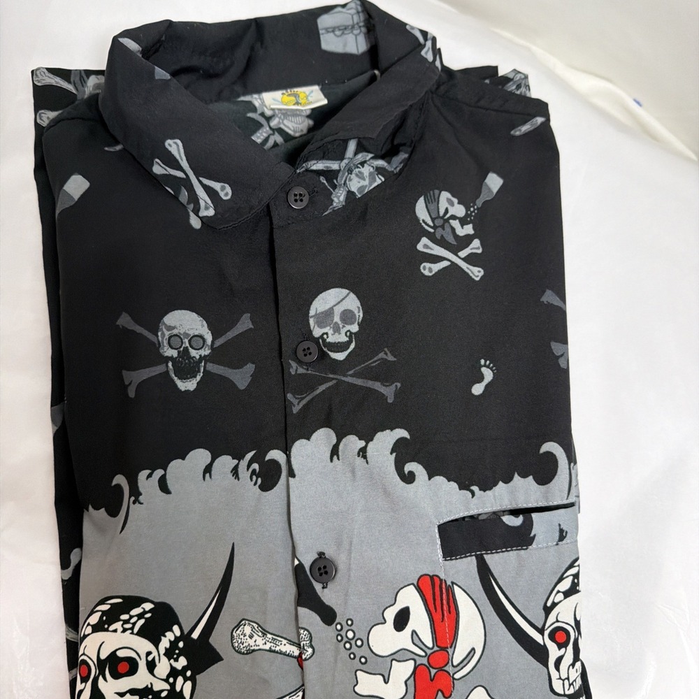 Vintage Barefoot Attitude Skulls Bones Short  Sleeve Shirt Men's XL Black